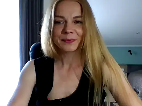 Tina5394のライブXXXチャット
