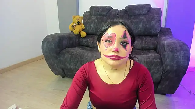 Miiarouse__'s Live XXX Chat