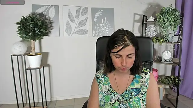 MartaEdams' Live XXX Chat