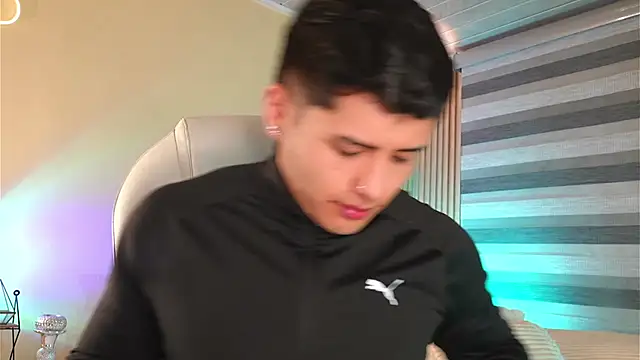 MatiasKorn 라이브 XXX 채팅