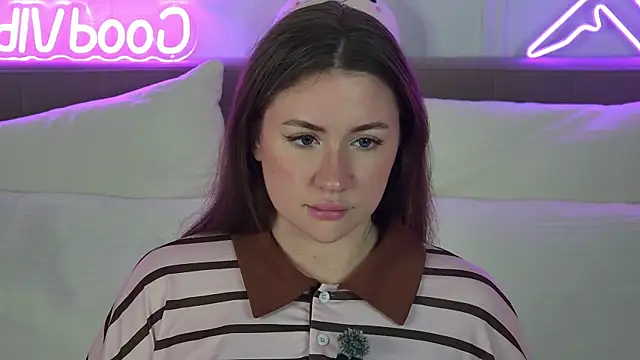 MeganStrane: απευθείας συνομιλία ΧΧΧ