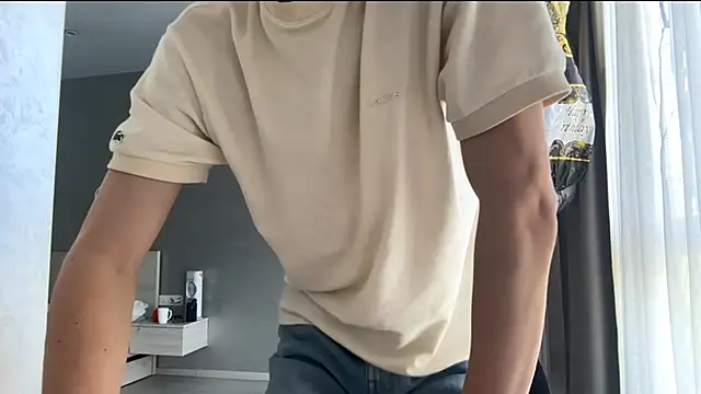XXX chat uživo modela SoloFury
