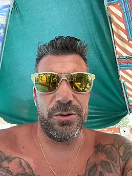 RhinalSquad Live XXX-Chat