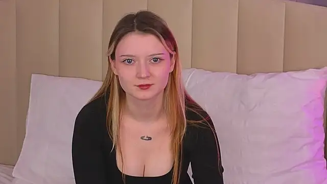 AlyssFrost 现场XXX聊天