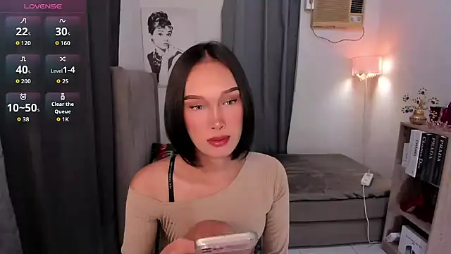 Bella_Ysmael Adlı Modelin Canlı XXX Sohbeti