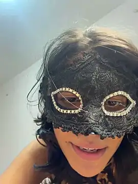Love_Birds00's Live XXX Chat