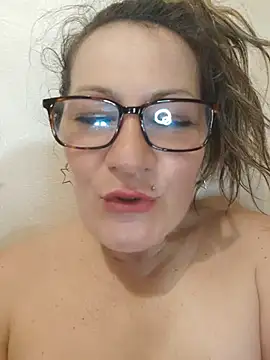 Lovely_Chiara লাইভ XXX চ্যাট