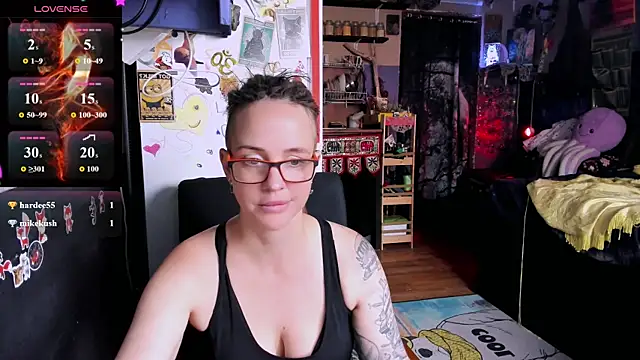 LisaFoxy_y Chat XXX live