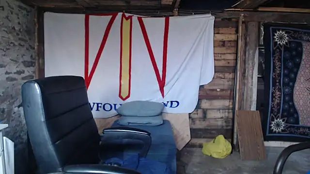 Newfiesausage1972's Live XXX Chat