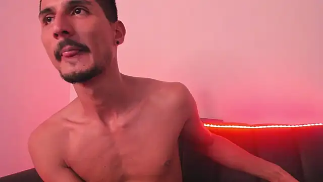 Živý XXX chat Dante_Fire_