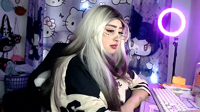 Chat XXX en directo de lussyevans24