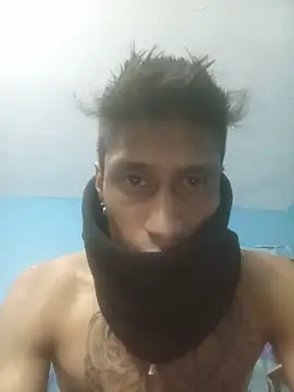 Chat XXX en directo de Crazygrillo69
