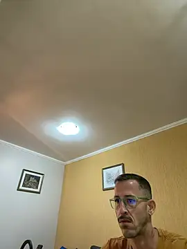 Živý XXX chat MeladoDiMel