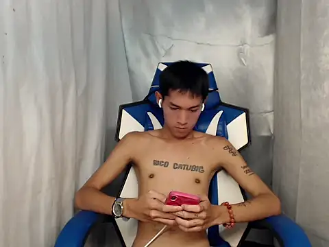 riks_tyler Live XXX-chat