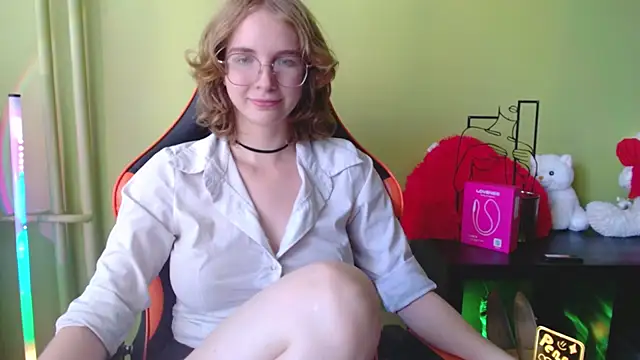 Chat +18 de juicyPenny ao vivo
