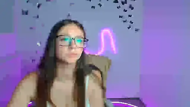 Chat XXX en directo de KissMeJulia