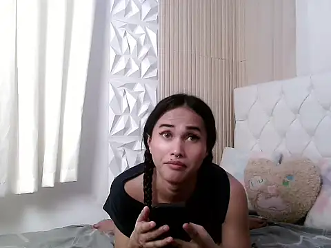 twerkitlike_twinkle's Live XXX Chat