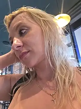 KaylinJan Live XXX-chat