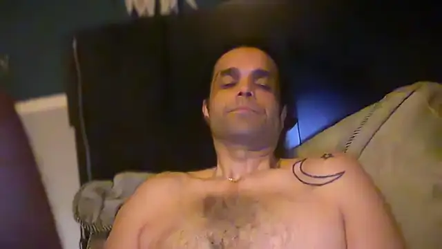 Chat XXX en directo de icebergslim281