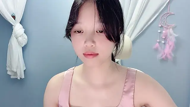 Yanys521 即時 XXX 聊天
