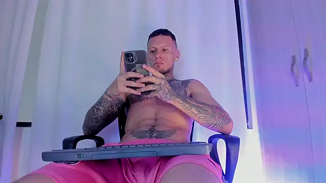 Kings_Ultimate – Naživo XXX chat