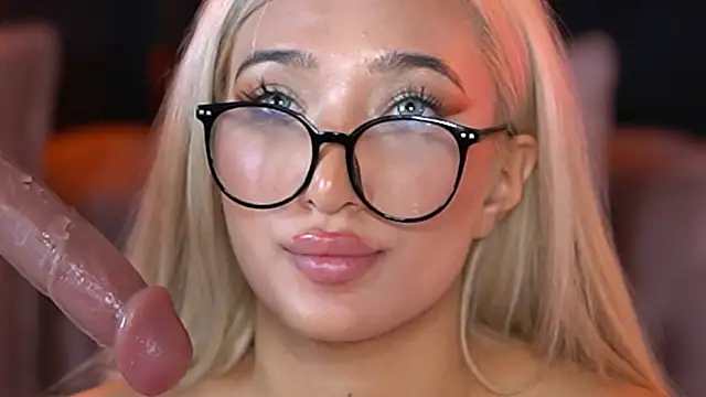 SiennaJayden's Live XXX Chat