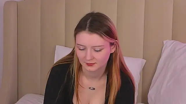 دردشة AlyssFrost الجنسية المباشرة