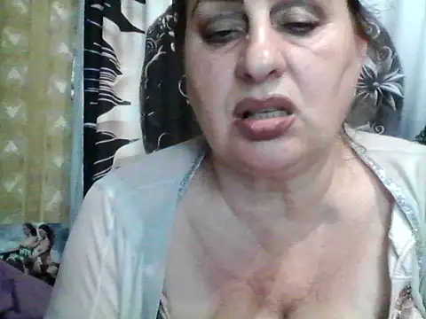 Chat XXX ao vivo de LoaqLovew