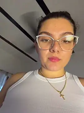 Chat XXX en directo de Eva_stark10