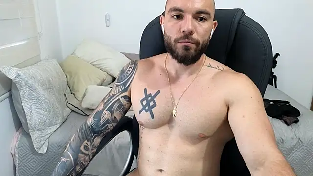 Онлайн чат XXX Isaac_Carter