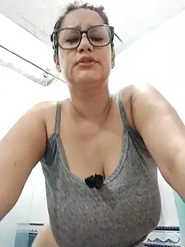 keilymadam Chat XXX in diretta