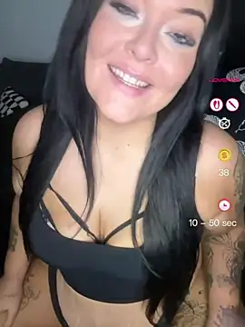 Miss_CurvesXXX Live XXX Chat
