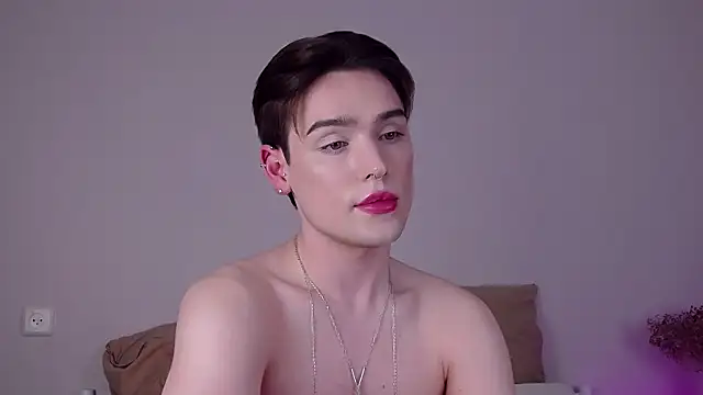 XXX chat uživo modela RobbyCharming