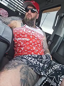 Beardedtattood – Live XXX-chat