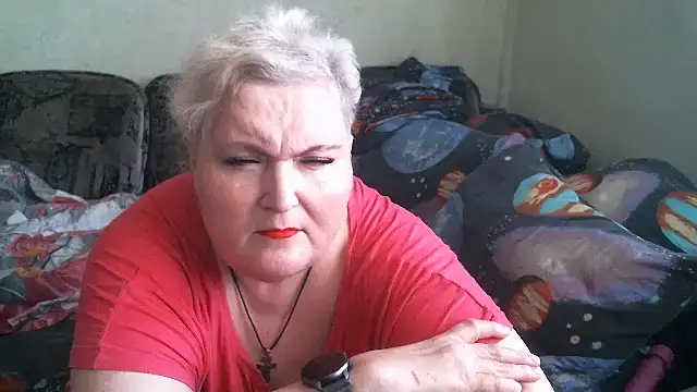 Lana555 现场XXX聊天