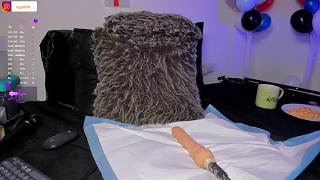Chat +18 de carolgaita ao vivo