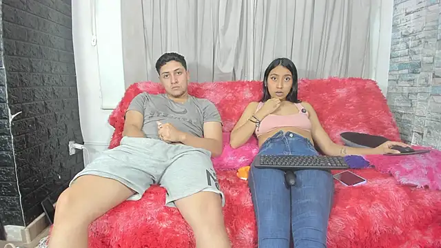 XXX chat uživo modela NoahAndBunny