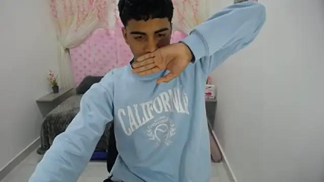 oliver-parkern Live XXX chat