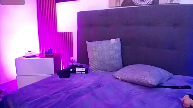 XXX chat uživo modela milfsecret69