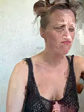 UmaTruewoman's Live XXX Chat
