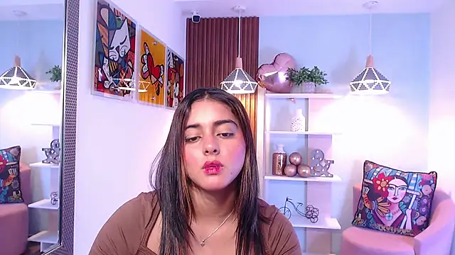 _Lucy_Grey_'s Live XXX Chat