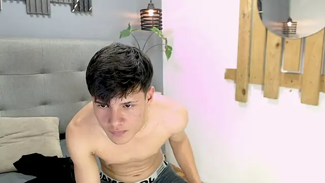 Kevin_Tupe Live XXX Chat