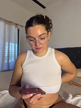 Eva_stark10 Chat XXX in diretta
