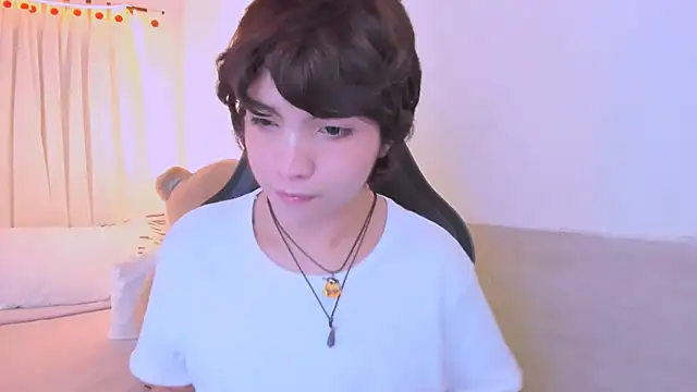 Chatroom XXX en direct de Sweet_Allan