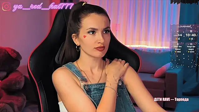 -RED_HAT- – Live XXX-chat