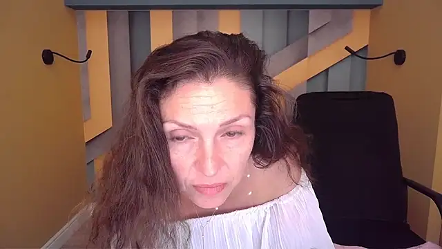Chat XXX en directo de EllaLong