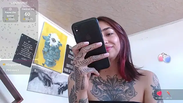 ZoeBakers_'s Live XXX Chat
