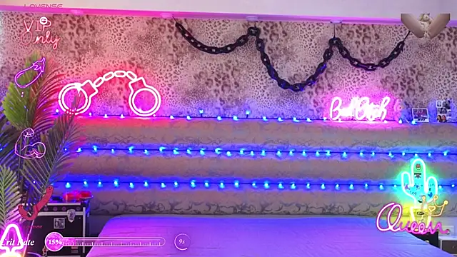 دردشة Cool_Freak_ الجنسية المباشرة