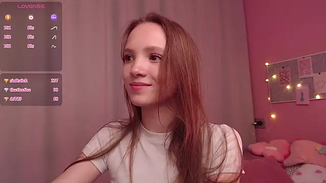 XXX chat uživo modela Adria_Arjona