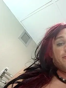 MaddyC6992's Live XXX Chat